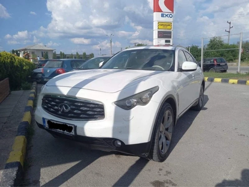 Infiniti Fx 30, снимка 1 - Автомобили и джипове - 47458060