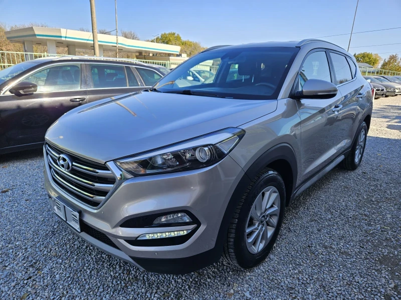 Hyundai Tucson 1.7crdi avtomat , снимка 3 - Автомобили и джипове - 47853310