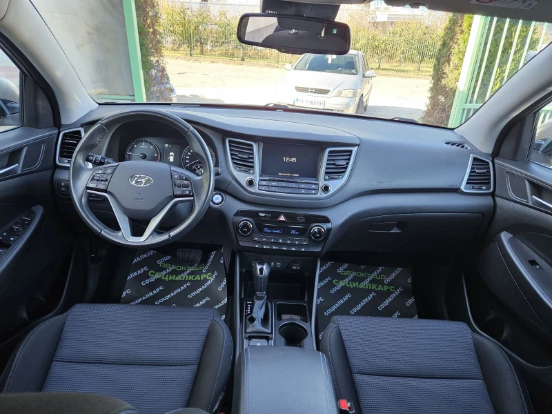 Hyundai Tucson 1.7crdi avtomat , снимка 12 - Автомобили и джипове - 47853310