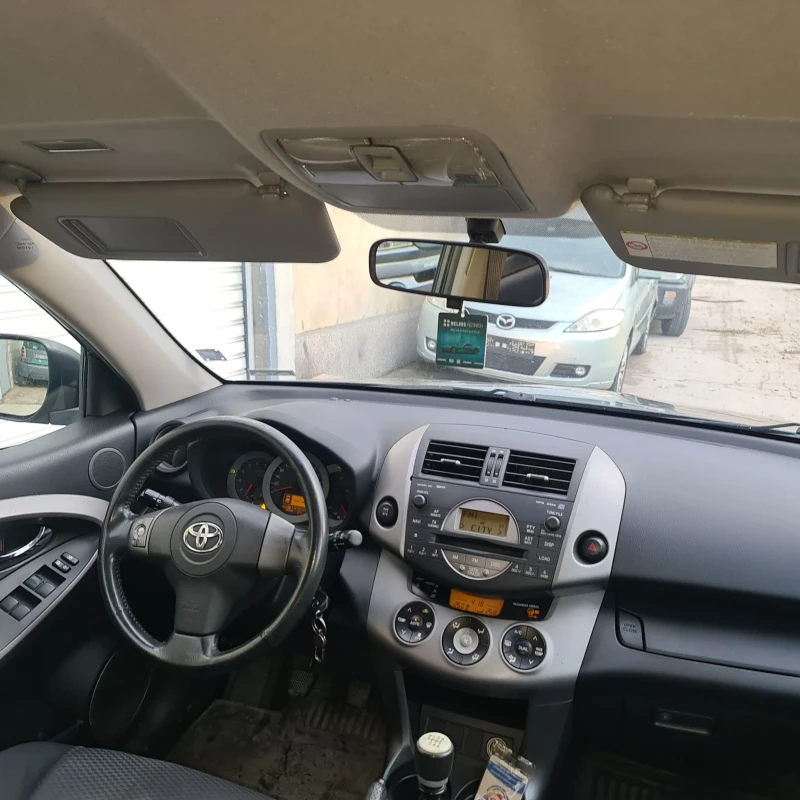 Toyota Rav4 Dizel 136кс., снимка 8 - Автомобили и джипове - 48058902