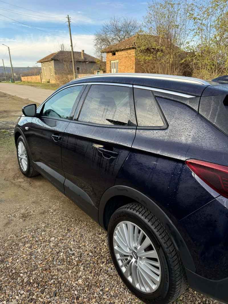Opel Grandland X, снимка 3 - Автомобили и джипове - 53393858