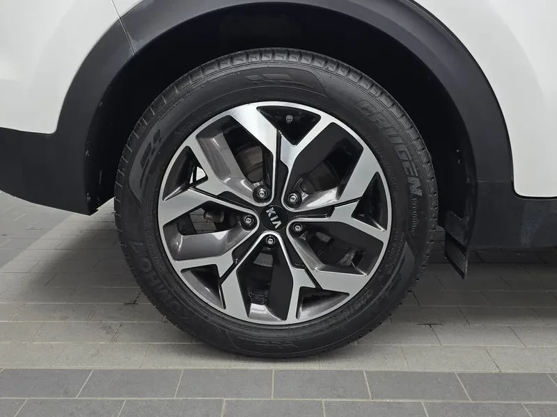 Kia Sportage The Bold Diesel 2.0 2Wd Prestige, снимка 5 - Автомобили и джипове - 54836640