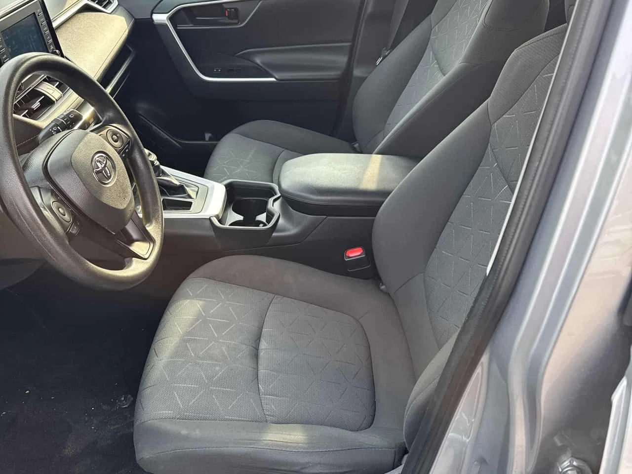 Toyota Rav4 * LE * CARFAX * ЦЕНА ДО БГ - изображение 10