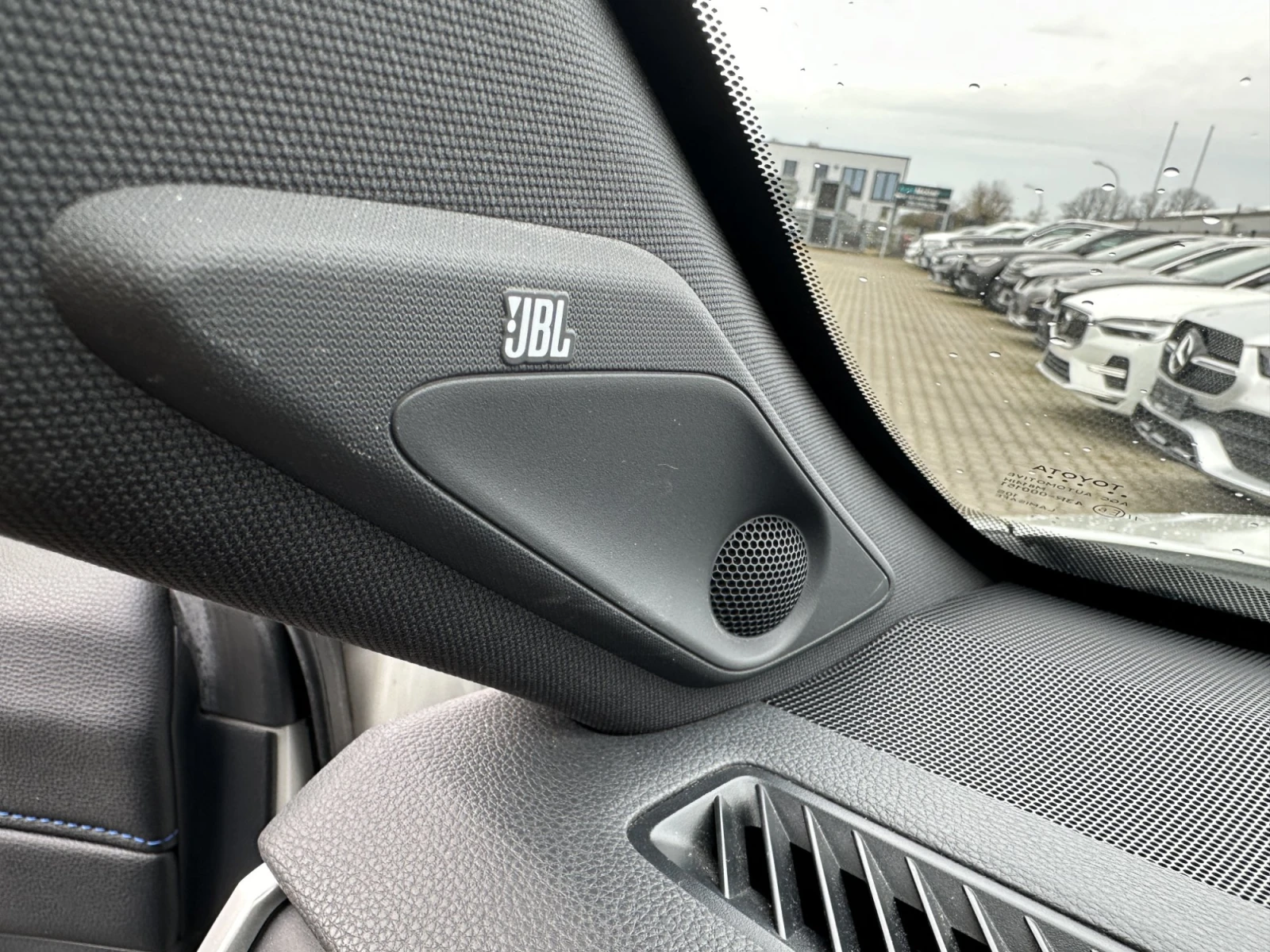 Toyota Rav4 2.5, снимка 15 - Автомобили и джипове - 53584389