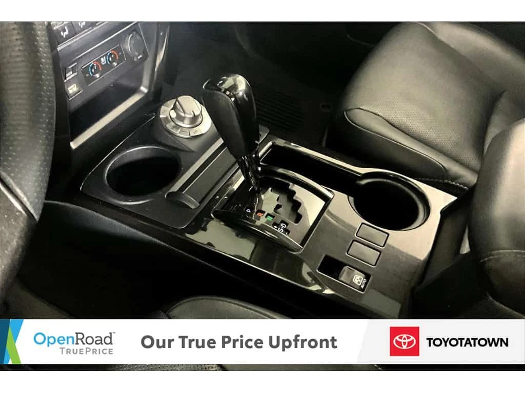 Toyota 4runner * NIGHTSHADE! LOADED! ELIGIBLE FOR OPEN ROAD LEASI, снимка 15 - Автомобили и джипове - 53861606