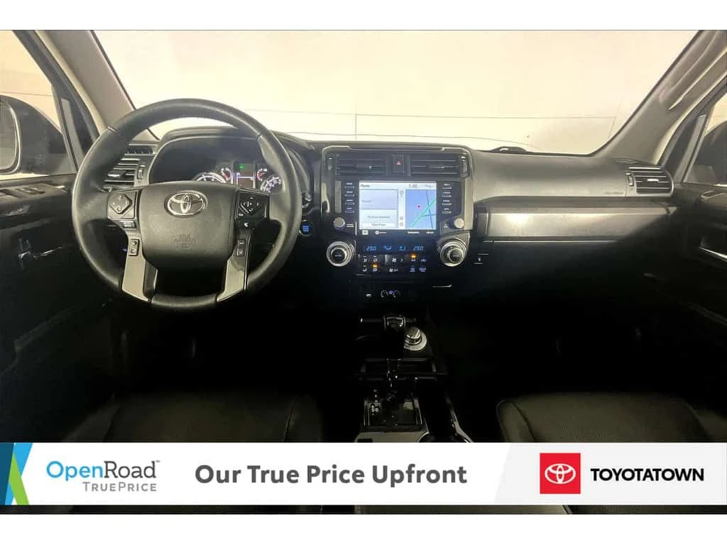 Toyota 4runner * NIGHTSHADE! LOADED! ELIGIBLE FOR OPEN ROAD LEASI, снимка 16 - Автомобили и джипове - 53861606