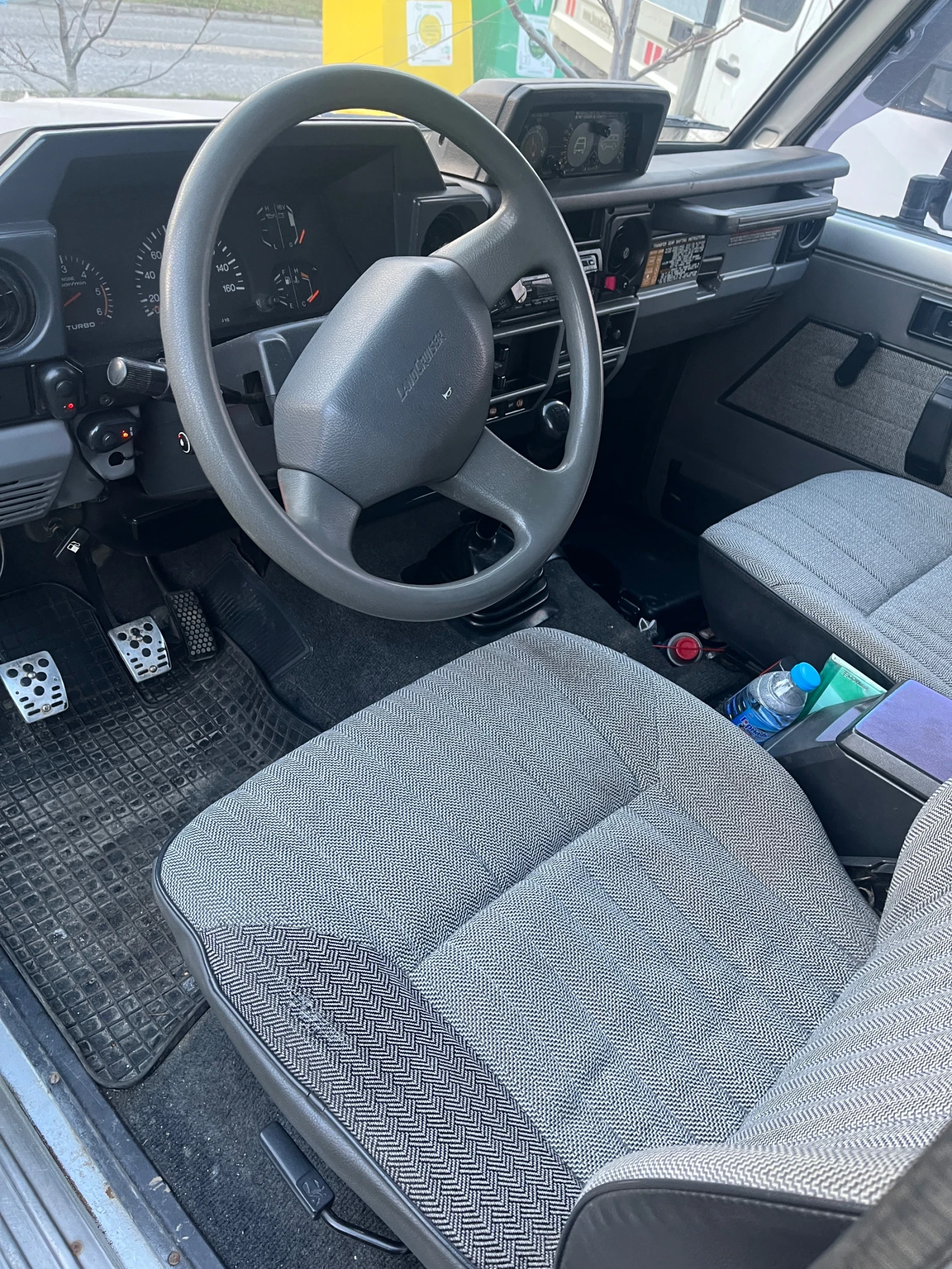 Toyota Land cruiser, снимка 11 - Автомобили и джипове - 53863781