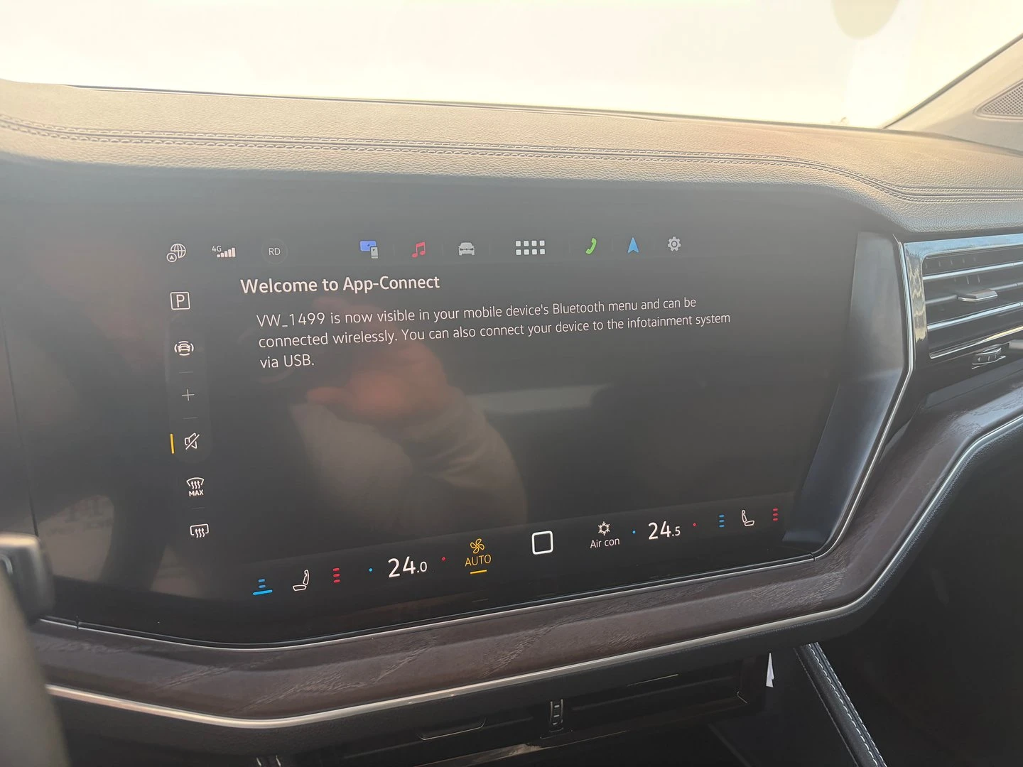 VW Touareg, снимка 17 - Автомобили и джипове - 54130888