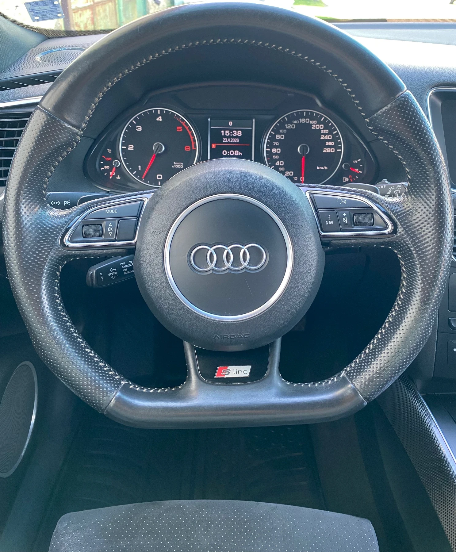 Audi Q5 S-line, снимка 8 - Автомобили и джипове - 54294624