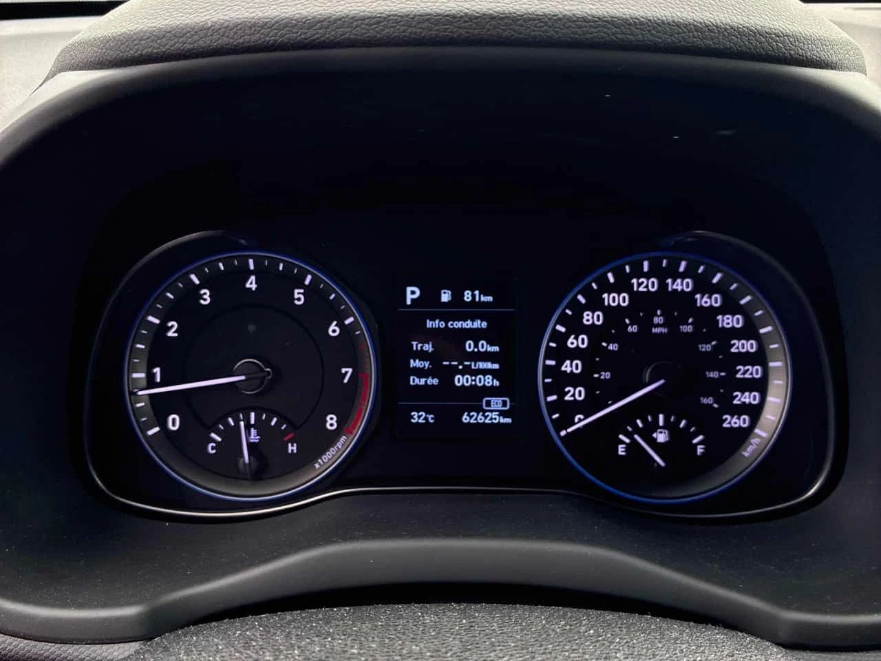 Hyundai Kona * Trend * АВТОКРЕДИТ БЕЗ ПЪРВОНАЧАЛНА ВНОСКА* , снимка 8 - Автомобили и джипове - 55281258