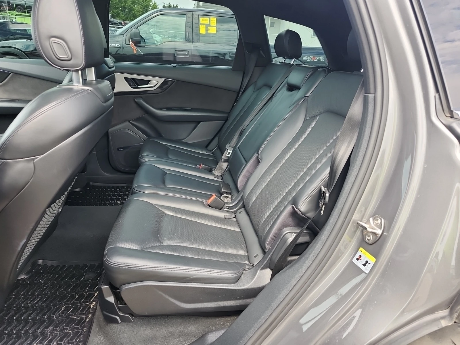Audi Q7 3, 0 Supercharge Technik, снимка 6 - Автомобили и джипове - 55629632