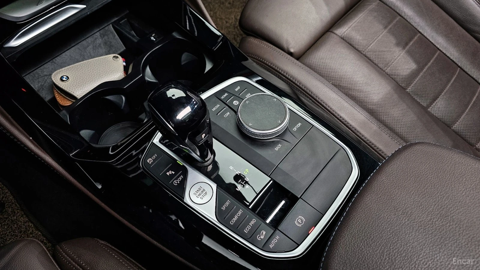 BMW X4 XDRIVE/M-SPORT/DRIVE-ASSISTS/PANOROOF, снимка 11 - Автомобили и джипове - 55688318