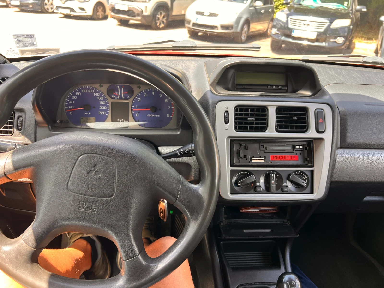 Mitsubishi Pajero pinin, снимка 5 - Автомобили и джипове - 55729772