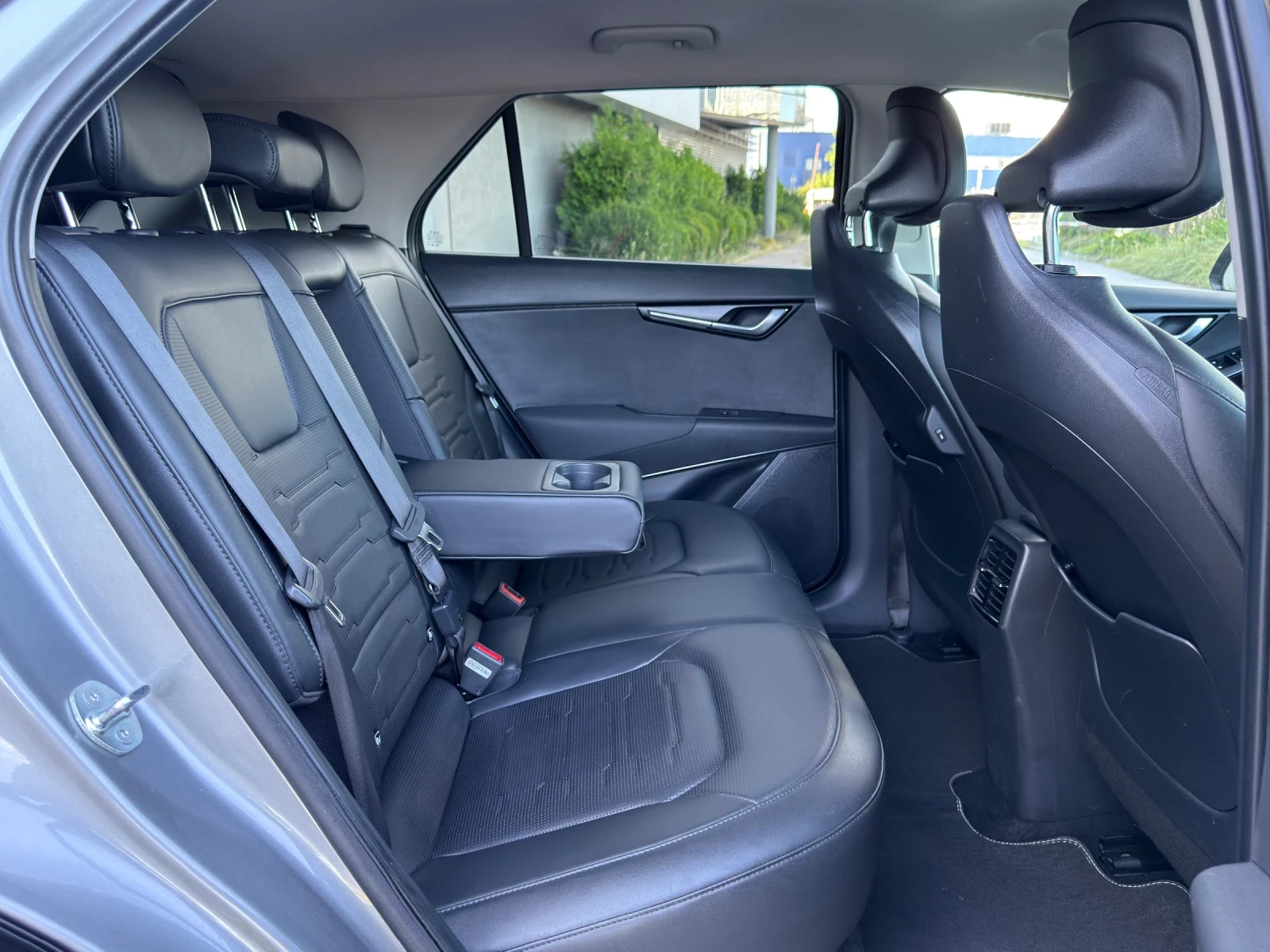 Kia Niro 64.8KW-29ХИЛ.КМ-SOH100%-В ГАРАНЦИЯ, снимка 9 - Автомобили и джипове - 55738336