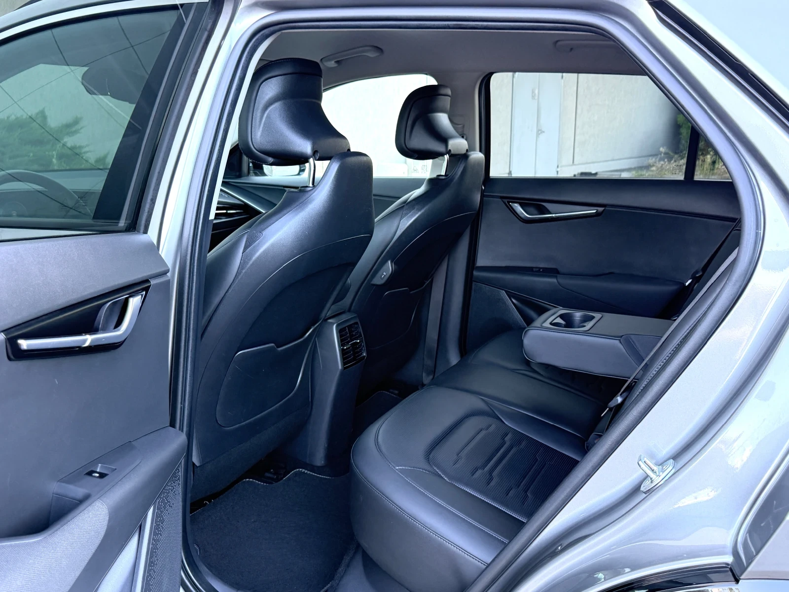 Kia Niro 64.8KW-29ХИЛ.КМ-SOH100%-В ГАРАНЦИЯ, снимка 10 - Автомобили и джипове - 55738336