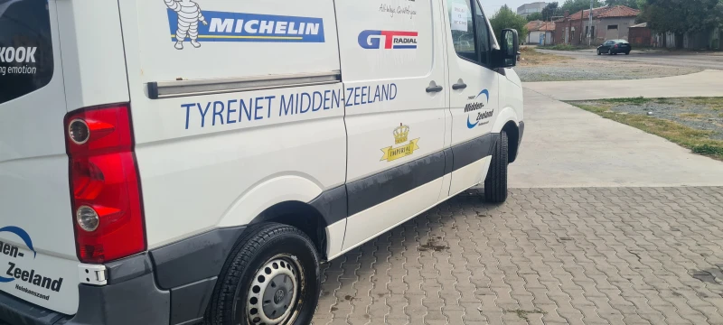 VW Crafter, снимка 4 - Бусове и автобуси - 52582420