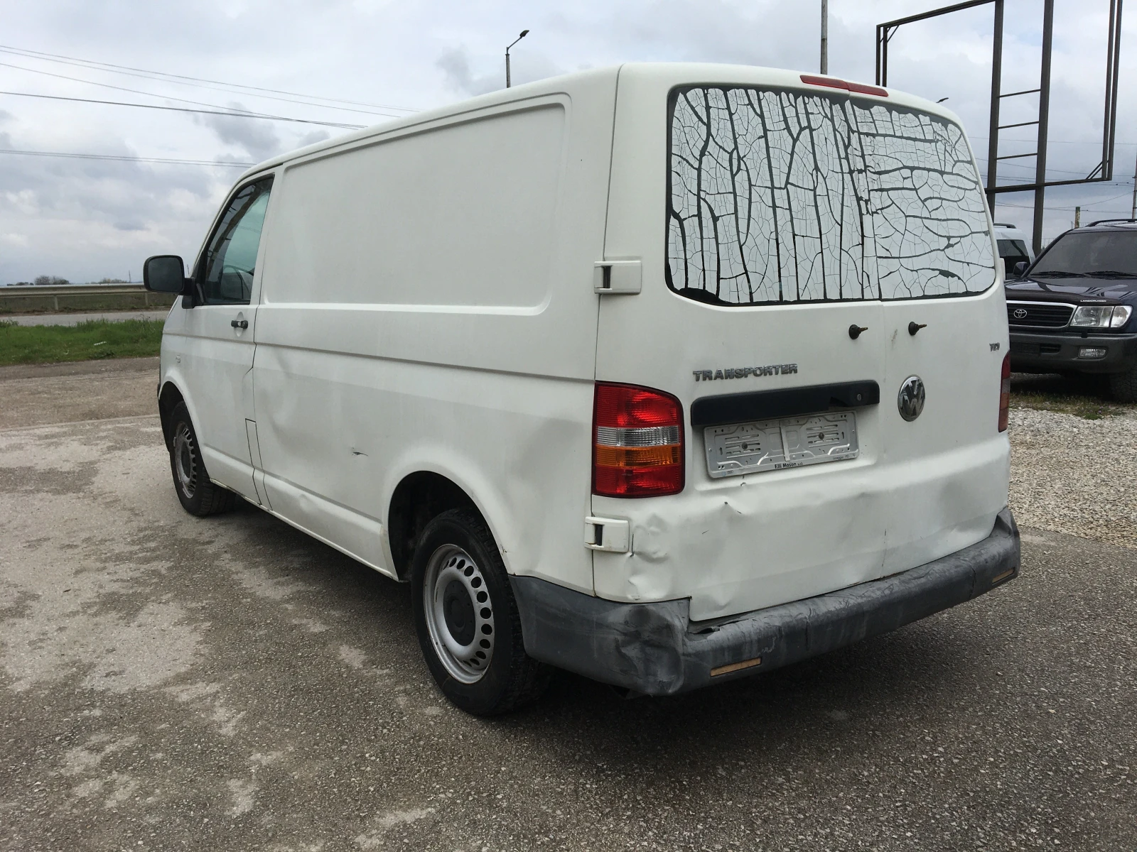 VW Transporter 1.9TDI 90kc Italia, снимка 7 - Бусове и автобуси - 52140656