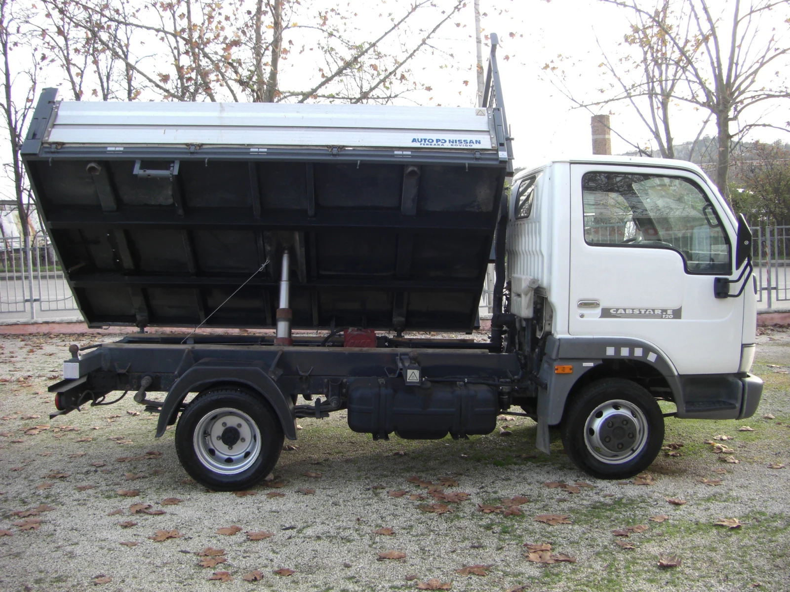 Nissan Capstar 3.0TDI 3.5t ТРИСТРАНЕН САМОСВАЛ - изображение 6