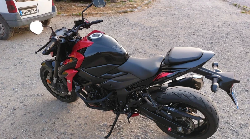 Suzuki Gsx GSX-S750, снимка 3 - Мотоциклети и мототехника - 52693765
