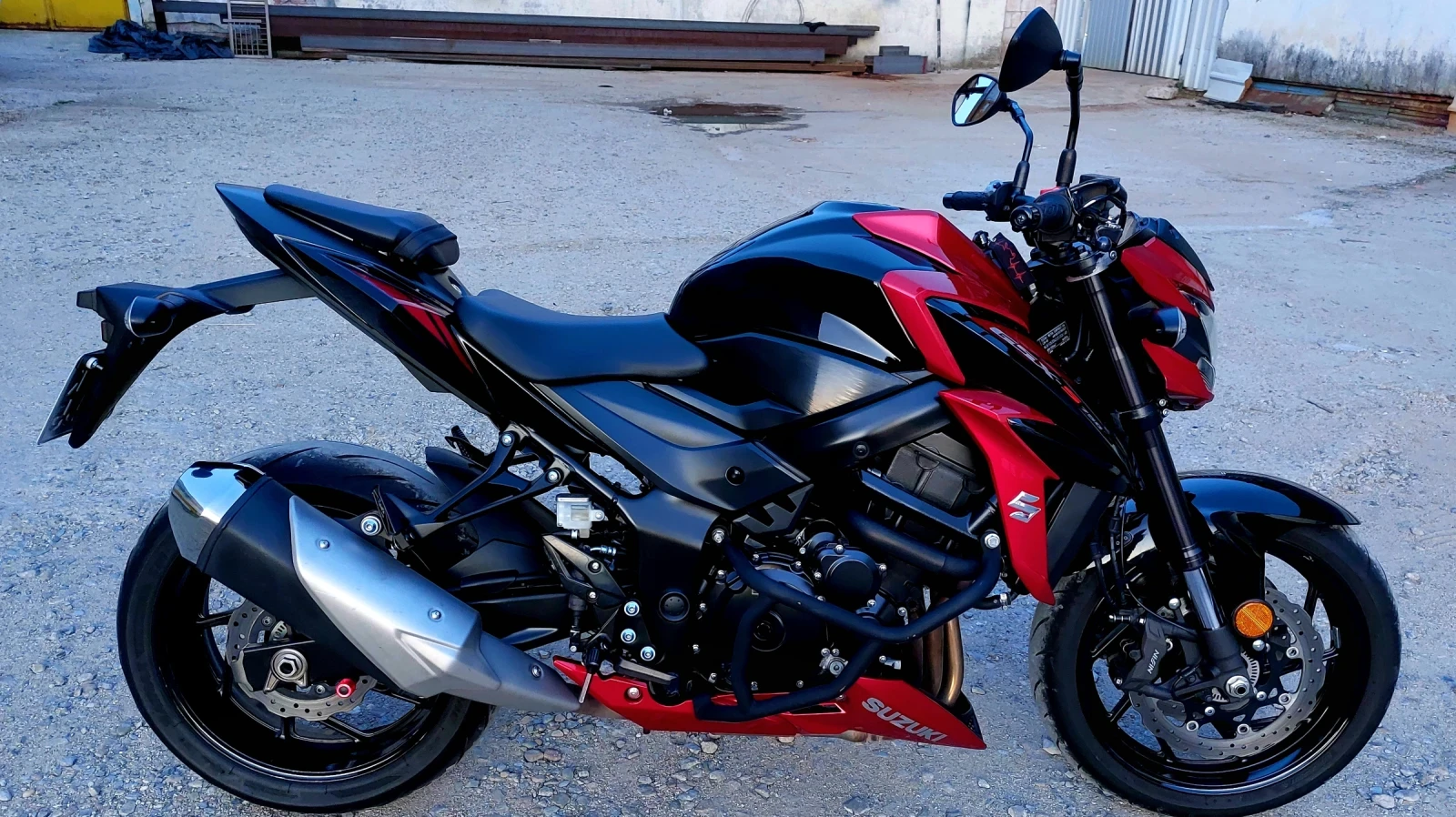 Suzuki Gsx GSX-S750 - изображение 5