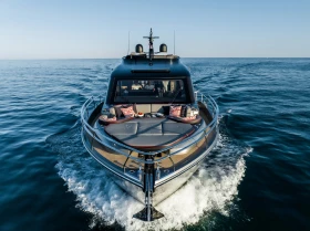 Моторна яхта Cranchi SESSANTASETTE 67 CORSA, снимка 2