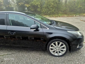 Toyota Avensis Full екстри!!! Перфектна!!!, снимка 10