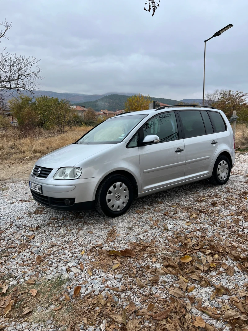 VW Touran 1.6 i 102 ps GAZ, снимка 11 - Автомобили и джипове - 47890880