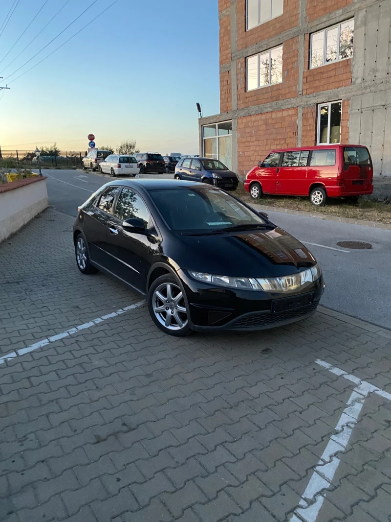 Honda Civic 1.8 , снимка 1 - Автомобили и джипове - 47491654