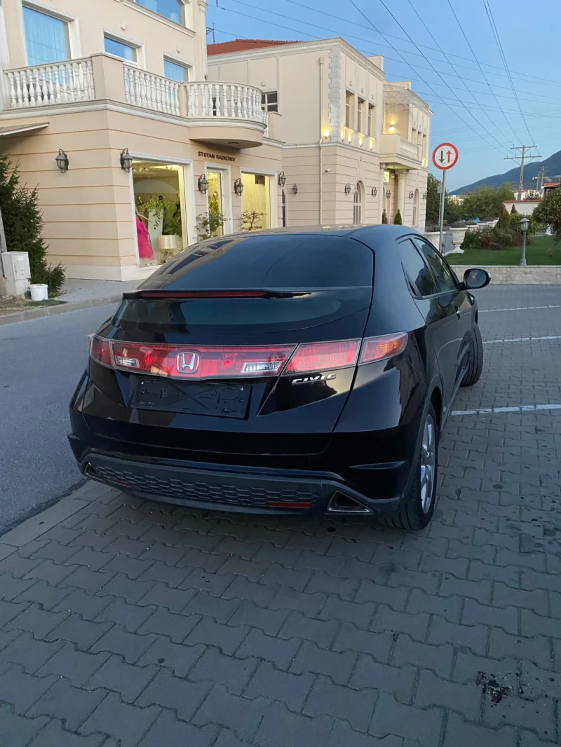 Honda Civic 1.8 , снимка 14 - Автомобили и джипове - 47491654