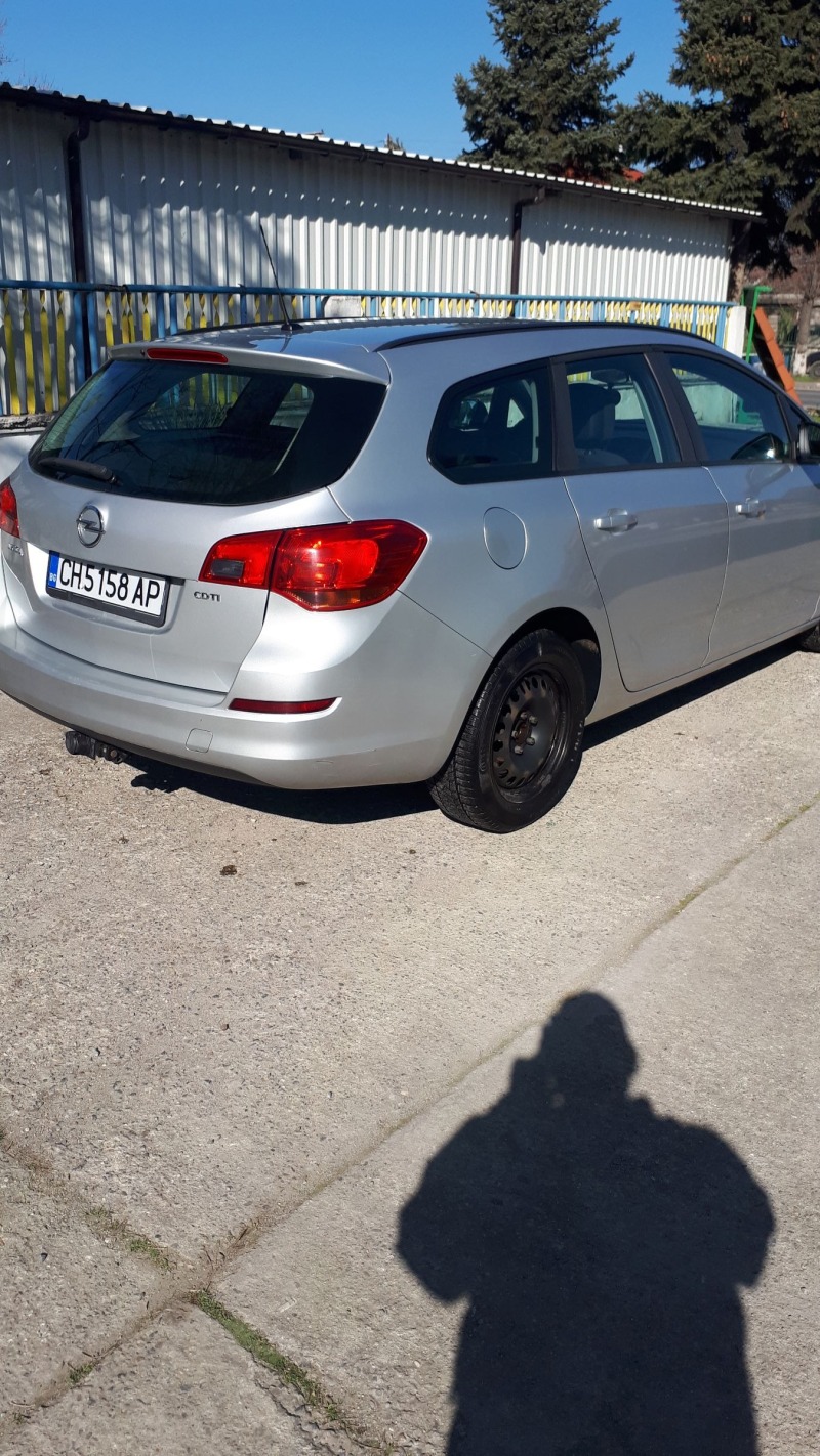 Opel Astra, снимка 5 - Автомобили и джипове - 45628229