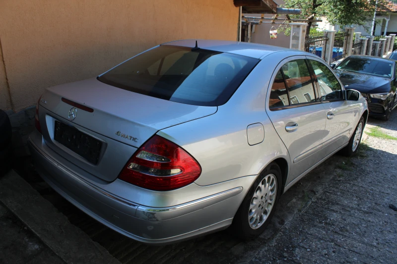 Mercedes-Benz E 320 3.2I 4x4, снимка 3 - Автомобили и джипове - 46835174