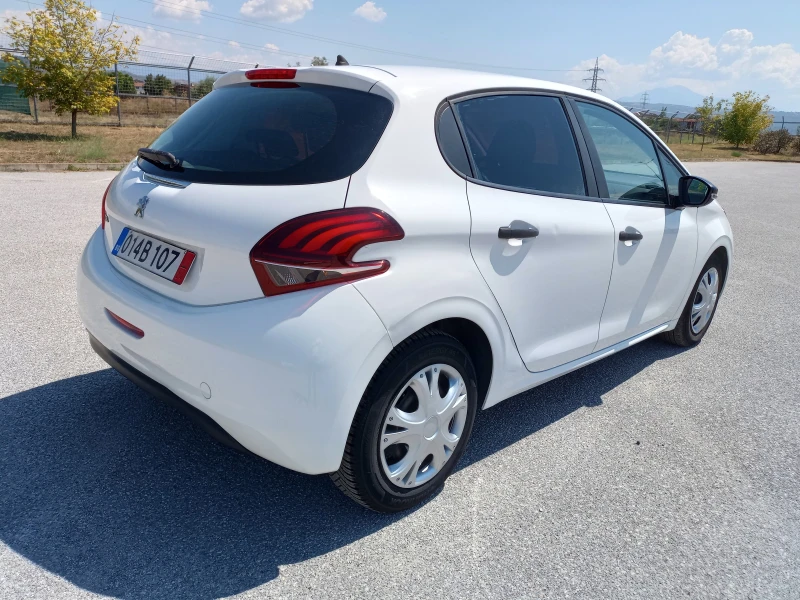 Peugeot 208 1.6 Blue-HDi 139600 к.м. Premium EURO6 NAVI, снимка 3 - Автомобили и джипове - 47002167