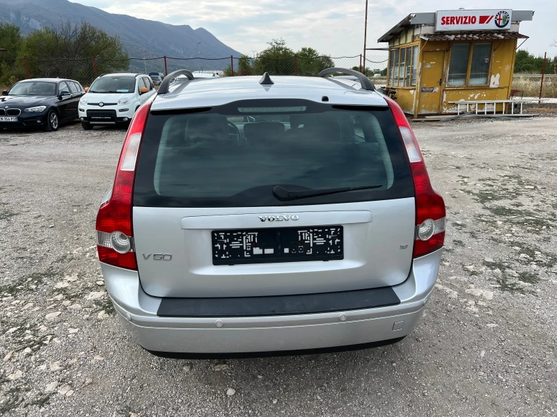 Volvo V50 1.8 I 125 к.с., снимка 8 - Автомобили и джипове - 47057346