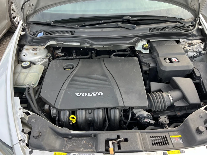 Volvo V50 1.8 I 125 к.с., снимка 17 - Автомобили и джипове - 47057346