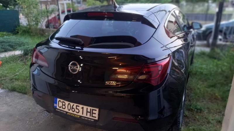 Opel Astra GTC, снимка 6 - Автомобили и джипове - 48229218