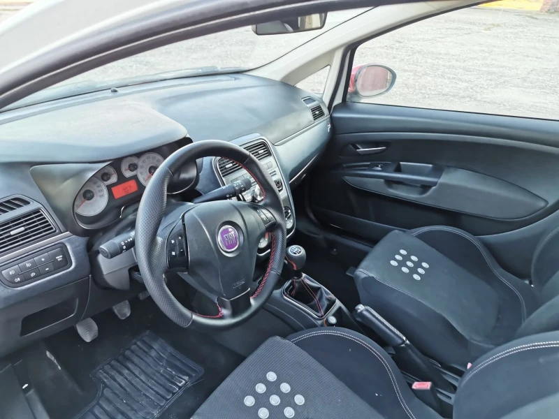 Fiat Punto Sport, снимка 9 - Автомобили и джипове - 48240121