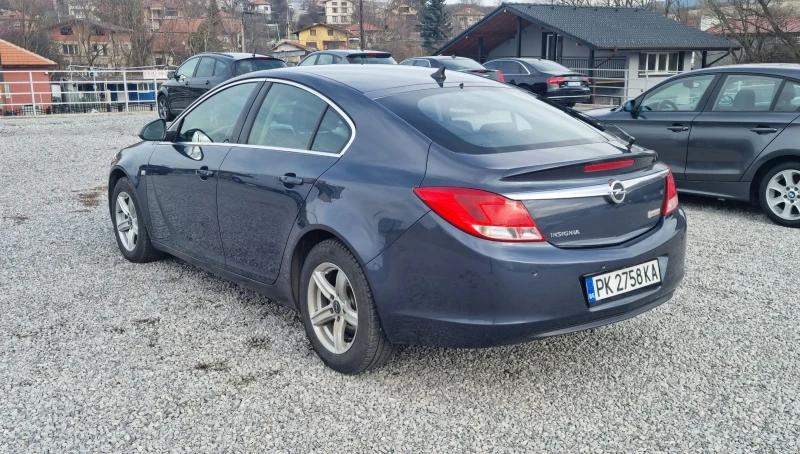 Opel Insignia 1.8i , снимка 4 - Автомобили и джипове - 48343943