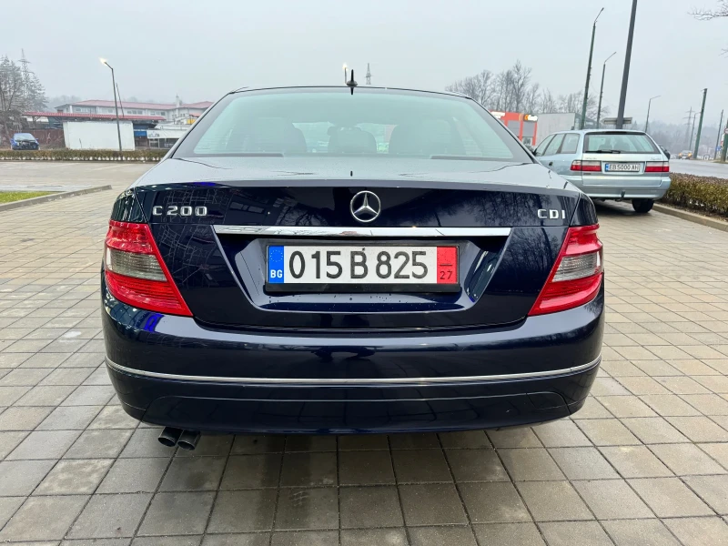 Mercedes-Benz C 200 2.2CDi* Avangarde* Navi* Leder* , снимка 6 - Автомобили и джипове - 48426708