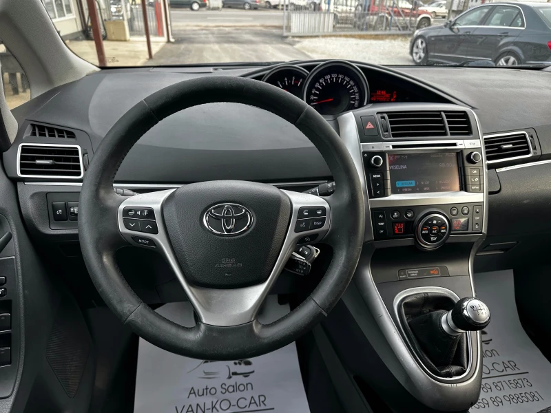 Toyota Verso 2.0D4D 126к.с Face 6+ 1, снимка 10 - Автомобили и джипове - 48663885