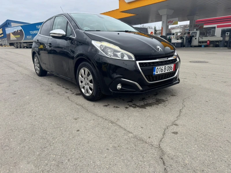 Peugeot 208, снимка 6 - Автомобили и джипове - 48788623