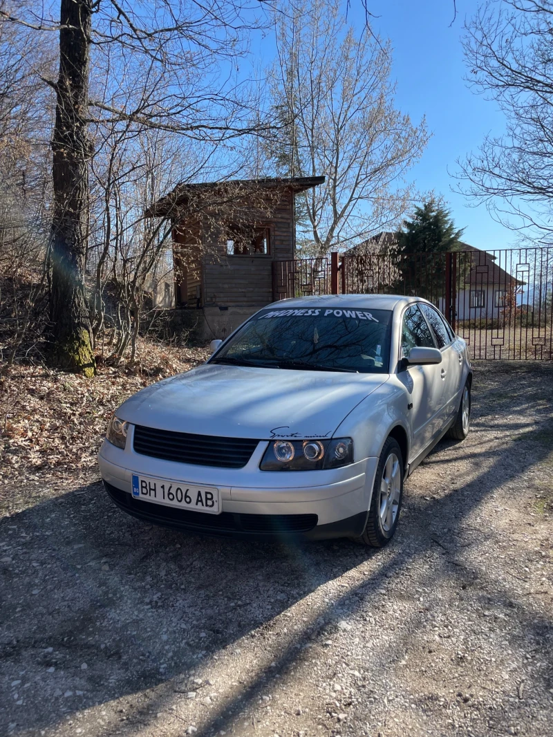 VW Passat 1, 9 tdi, снимка 1 - Автомобили и джипове - 49390476