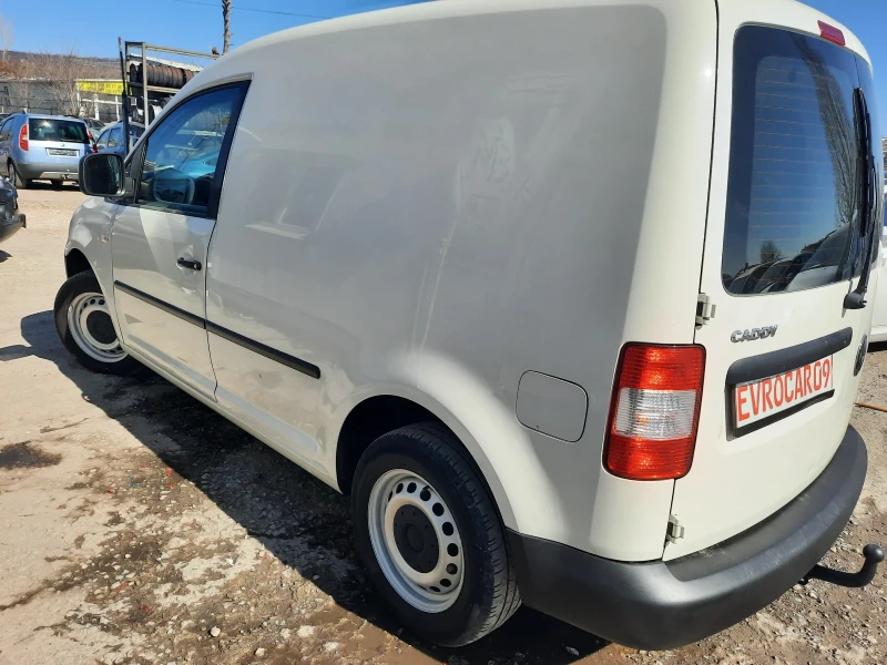 VW Caddy 2008ма КЛИМА, КАТО НОВ, снимка 5 - Автомобили и джипове - 49416513