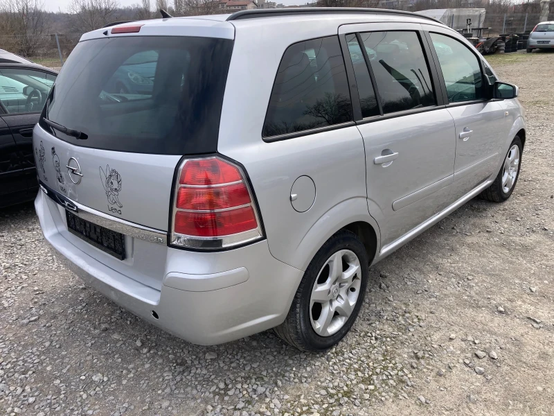 Opel Zafira 1.8i, снимка 4 - Автомобили и джипове - 49467998