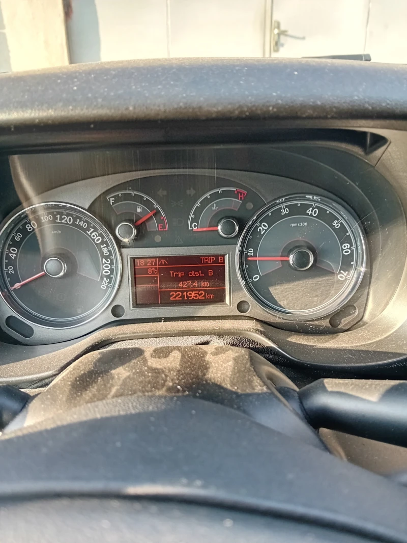 Fiat Linea, снимка 3 - Автомобили и джипове - 52710963