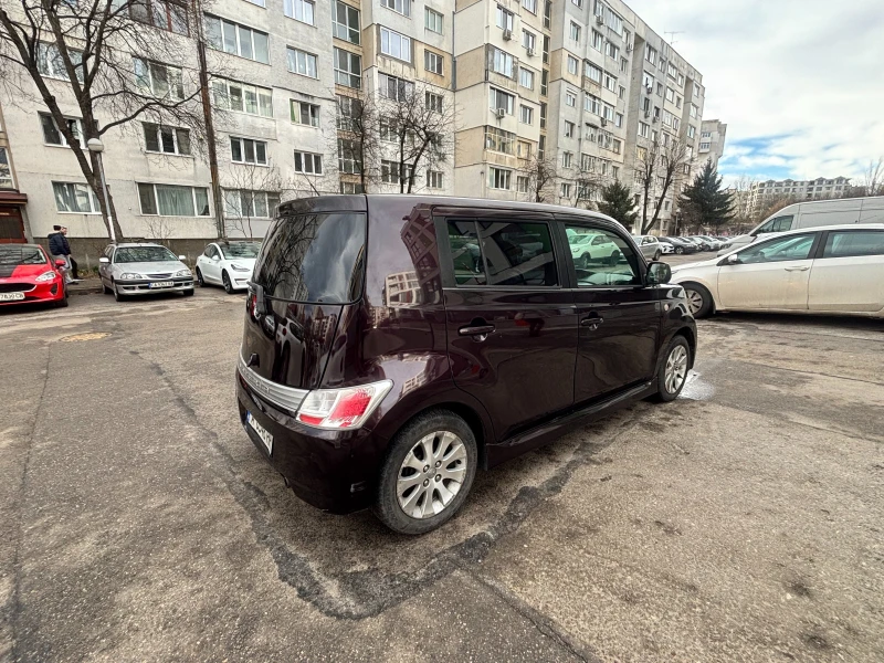 Daihatsu Materia, снимка 8 - Автомобили и джипове - 52972440