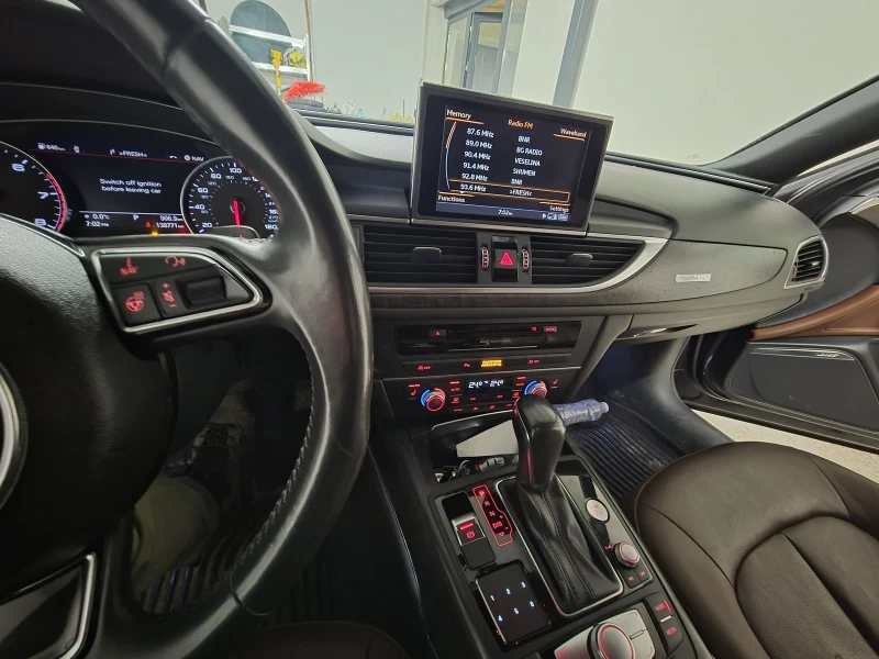 Audi A6, снимка 8 - Автомобили и джипове - 53117450