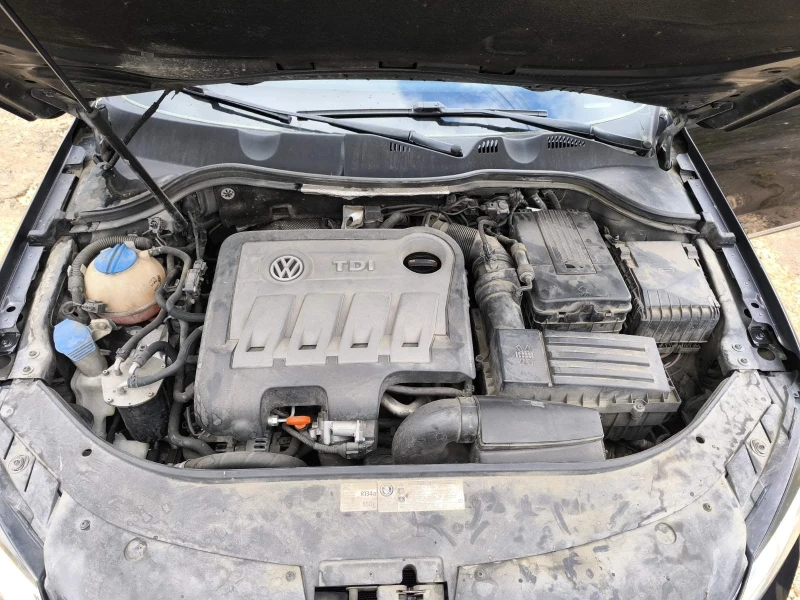 VW Passat 2.0 ТДИ , снимка 4 - Автомобили и джипове - 53395822