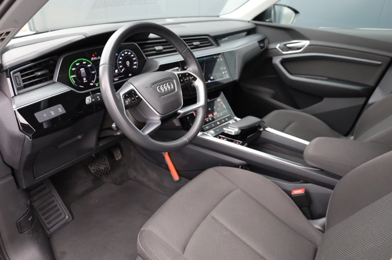 Audi E-Tron 50* QUATTRO* LED LIGHTS* , снимка 9 - Автомобили и джипове - 53454602