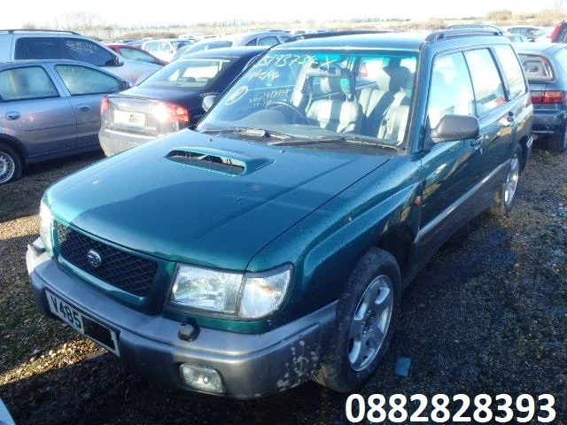 Subaru Forester 2.0 turbo, снимка 5 - Автомобили и джипове - 35997586