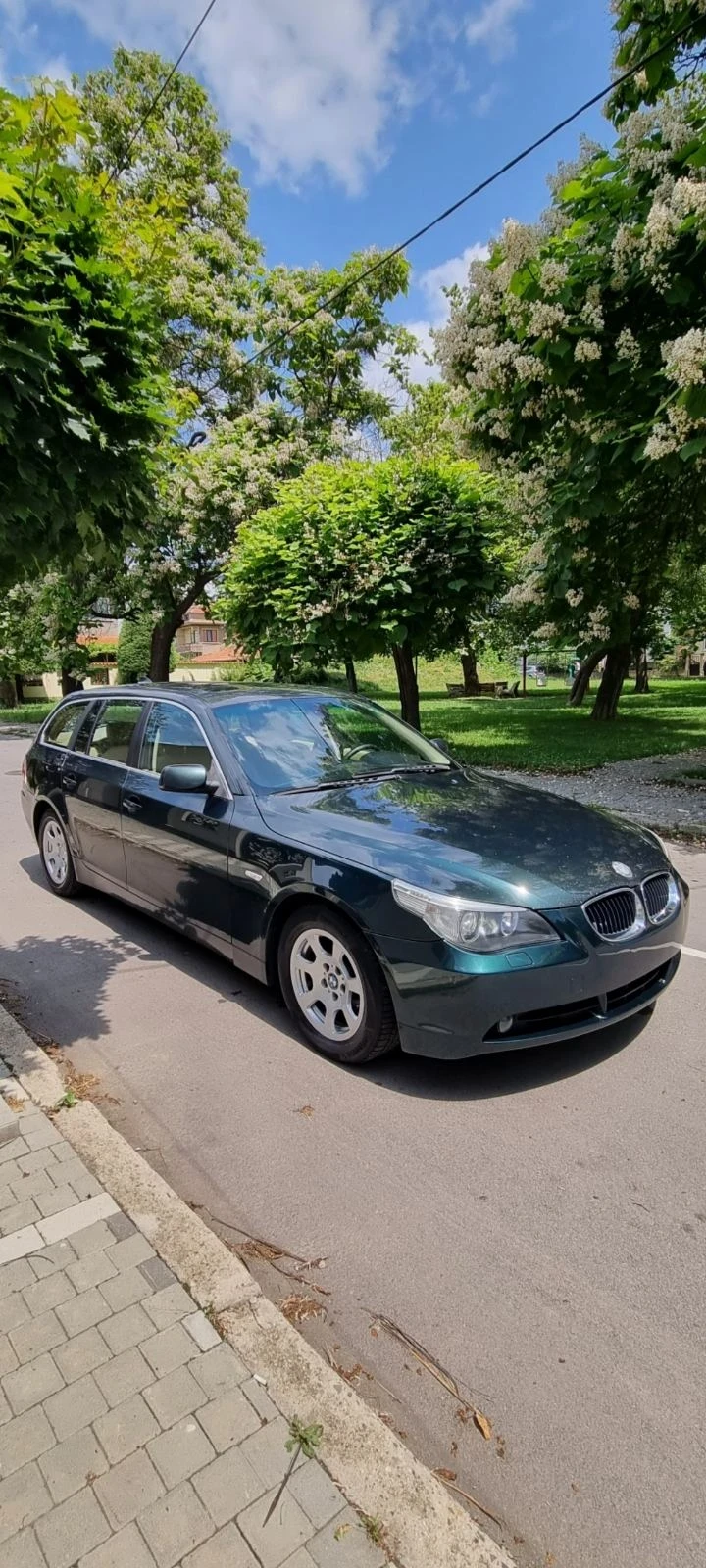 BMW 525, снимка 1 - Автомобили и джипове - 48768834